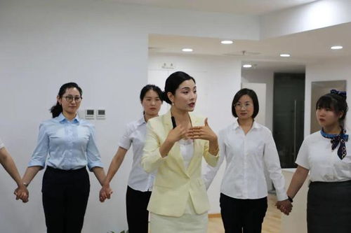 禮塑形象 儀贏未來 中航大北物業服務禮儀與溝通培訓課程圓滿落幕